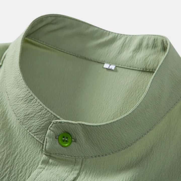Elegante camisa transpirable de verano