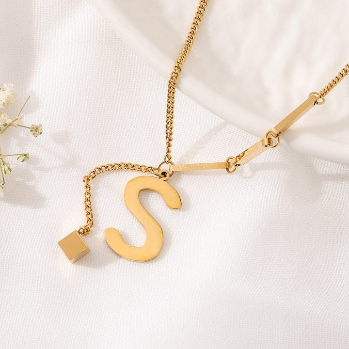 MILENA™ | COLLAR LETRA